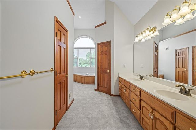 9110 NW 86TH Street, Kansas City, MO 64153