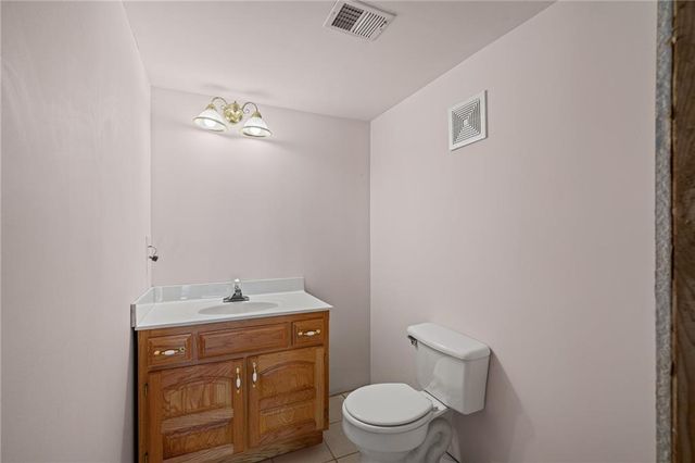 9110 NW 86TH Street, Kansas City, MO 64153