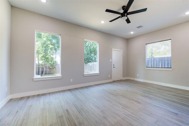 4536 Sunflower Street, Houston, TX 77051