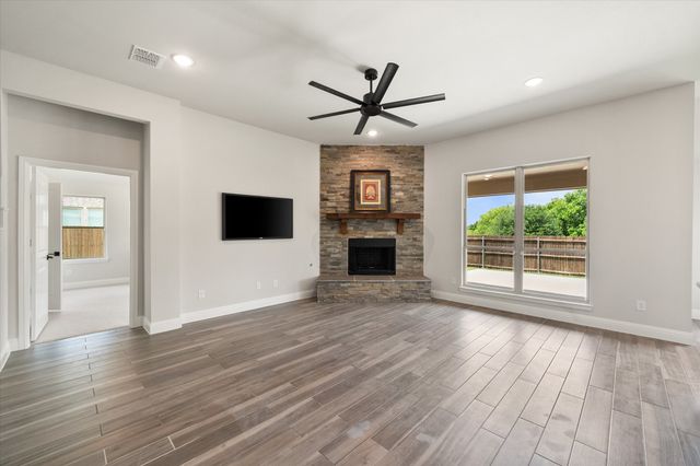 1133 Windy Vista Drive, Midlothian, TX 76065