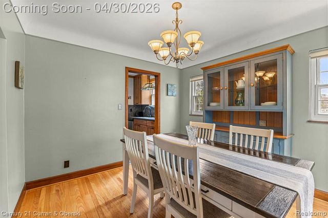 21506 Tenny Street, Dearborn, MI 48124