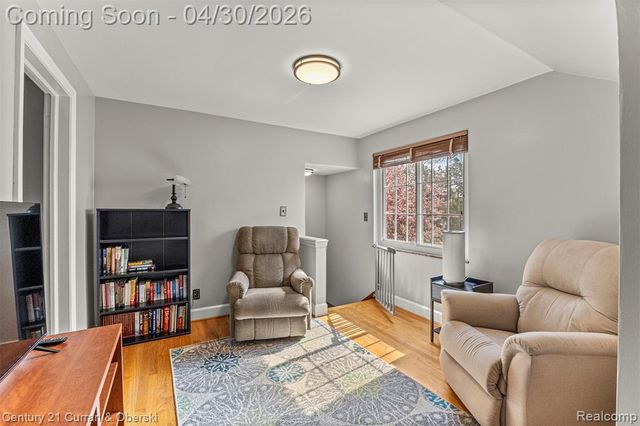 21506 Tenny Street, Dearborn, MI 48124