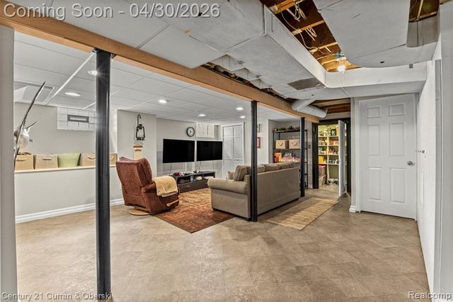 21506 Tenny Street, Dearborn, MI 48124