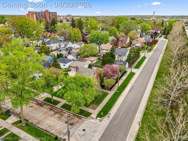 21506 Tenny Street, Dearborn, MI 48124