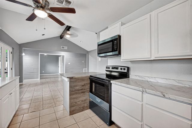 11927 Flushing Meadows Drive, Houston, TX 77089