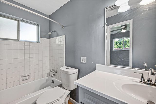 11927 Flushing Meadows Drive, Houston, TX 77089
