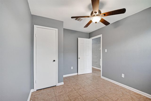 11927 Flushing Meadows Drive, Houston, TX 77089