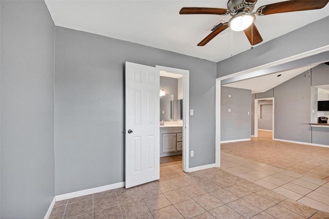 11927 Flushing Meadows Drive, Houston, TX 77089