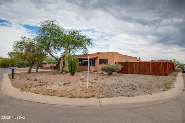 4431 W Placita Rebecca, Tucson, AZ 85741