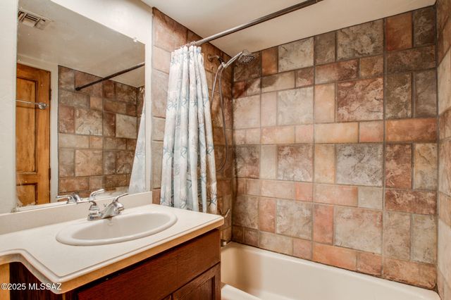 4431 W Placita Rebecca, Tucson, AZ 85741