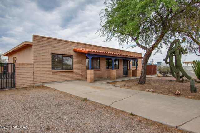 4431 W Placita Rebecca, Tucson, AZ 85741