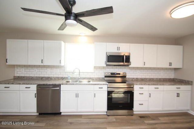 321 E Woodford St, Lawrenceburg, KY 40342