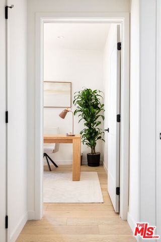 1333 S Orange Grove Avenue PH501, Los Angeles, CA 90019