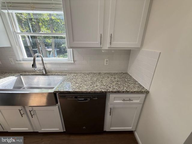 11204 WILDERNESS PARK DR, Spotsylvania, VA 22551