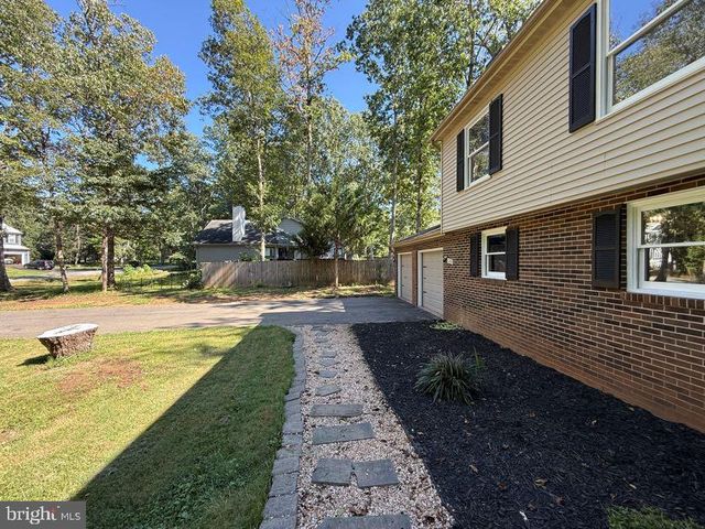 11204 WILDERNESS PARK DR, Spotsylvania, VA 22551