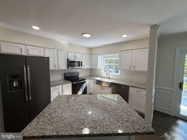 11204 WILDERNESS PARK DR, Spotsylvania, VA 22551