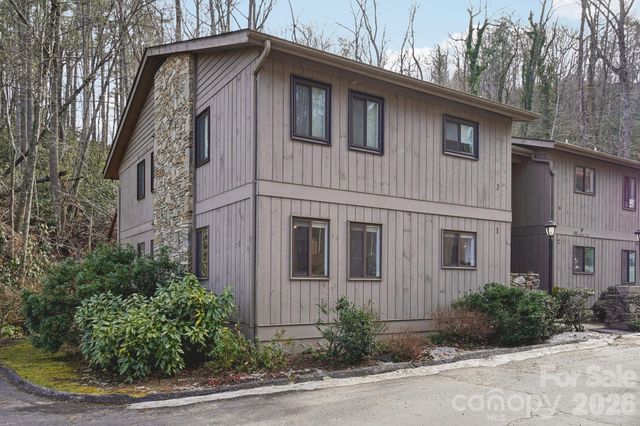 55 Lake Drive P1, Laurel Park, NC 28739