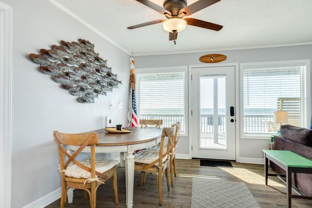 722 Beach Drive, Surfside Beach, TX 77541