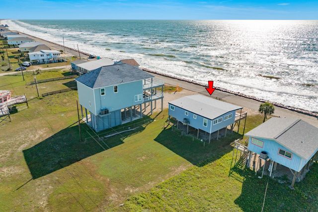 722 Beach Drive, Surfside Beach, TX 77541