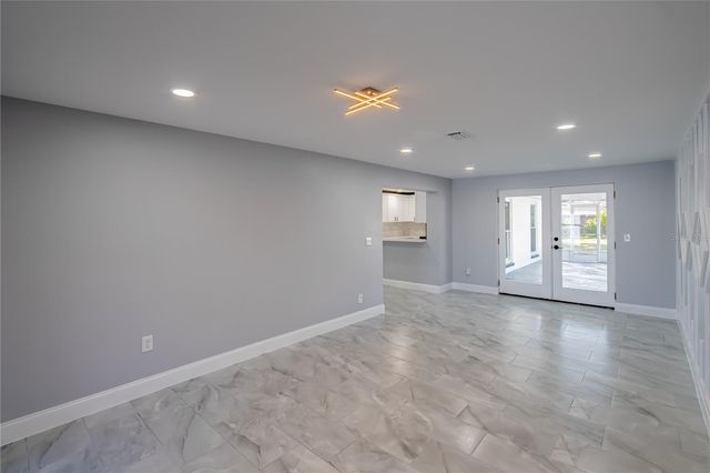 616 HIGHVIEW CIRCLE N, Brandon, FL 33510