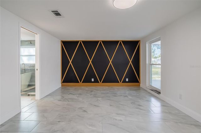 616 HIGHVIEW CIRCLE N, Brandon, FL 33510