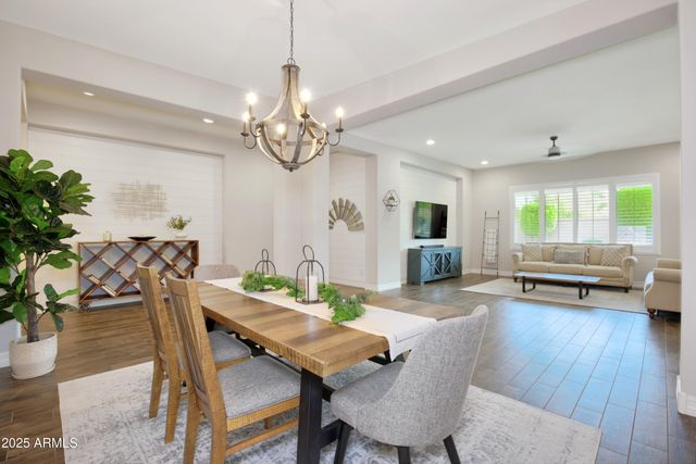 28017 N 99TH Drive, Peoria, AZ 85383