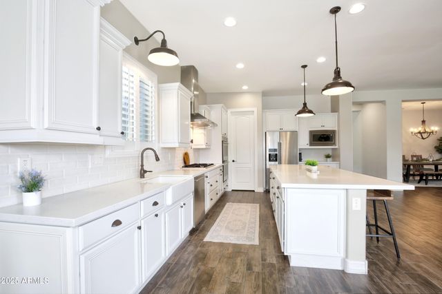 28017 N 99TH Drive, Peoria, AZ 85383