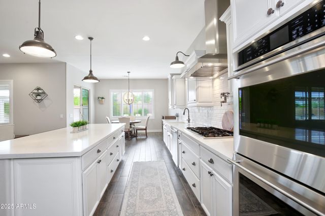 28017 N 99TH Drive, Peoria, AZ 85383