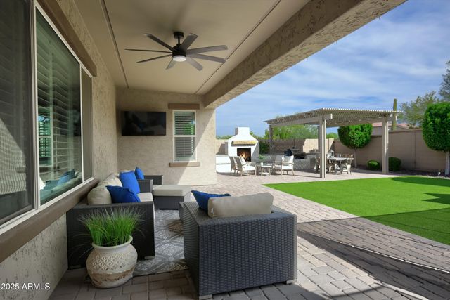 28017 N 99TH Drive, Peoria, AZ 85383