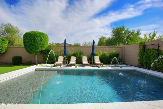 28017 N 99TH Drive, Peoria, AZ 85383