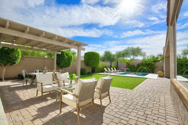 28017 N 99TH Drive, Peoria, AZ 85383