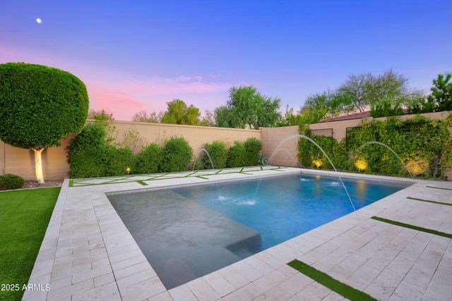 28017 N 99TH Drive, Peoria, AZ 85383