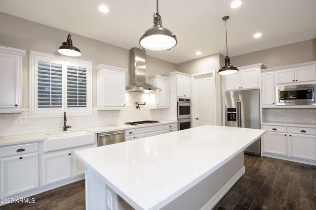 28017 N 99TH Drive, Peoria, AZ 85383