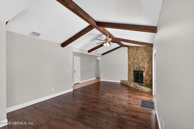 8294 COLLINS Road, Jacksonville, FL 32244