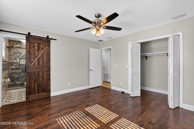 8294 COLLINS Road, Jacksonville, FL 32244