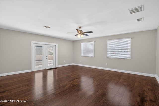 8294 COLLINS Road, Jacksonville, FL 32244