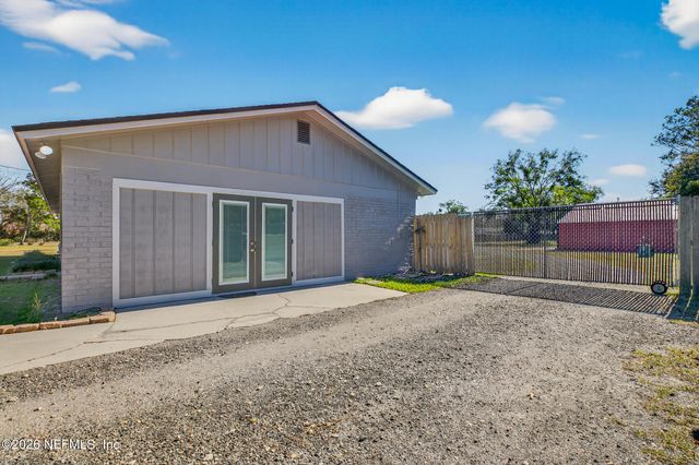 8294 COLLINS Road, Jacksonville, FL 32244