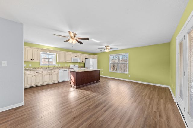 104 James Zimmerman Rd, Hampshire, TN 38461