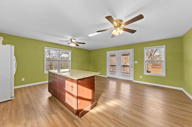 104 James Zimmerman Rd, Hampshire, TN 38461