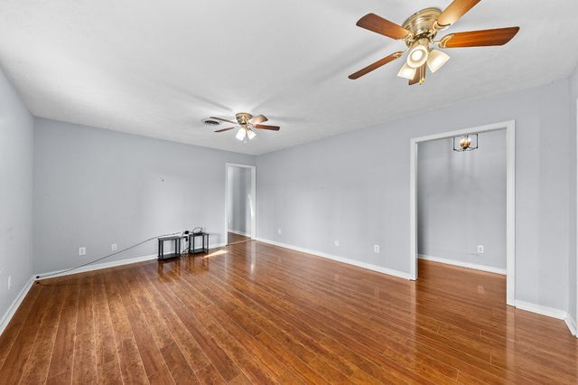 104 James Zimmerman Rd, Hampshire, TN 38461