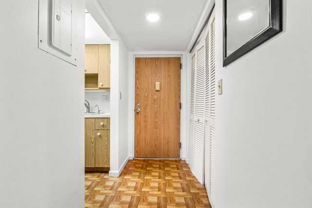 1891 N 61st Avenue B311, Hollywood, FL 33024