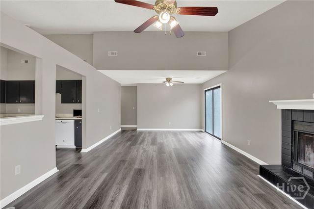 1371 Forest Lake Drive, Hinesville, GA 31313