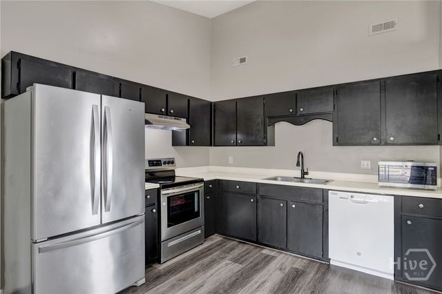 1371 Forest Lake Drive, Hinesville, GA 31313