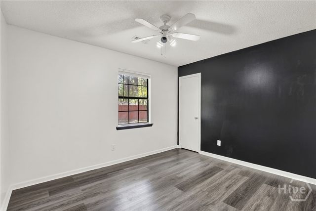 1371 Forest Lake Drive, Hinesville, GA 31313