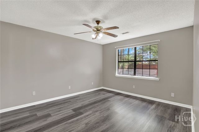 1371 Forest Lake Drive, Hinesville, GA 31313