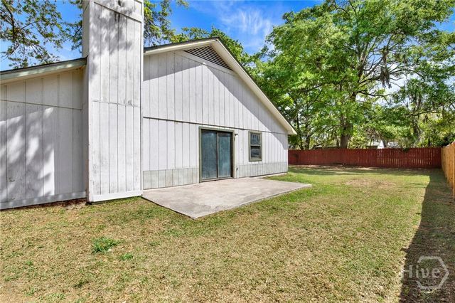 1371 Forest Lake Drive, Hinesville, GA 31313