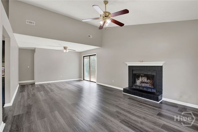 1371 Forest Lake Drive, Hinesville, GA 31313