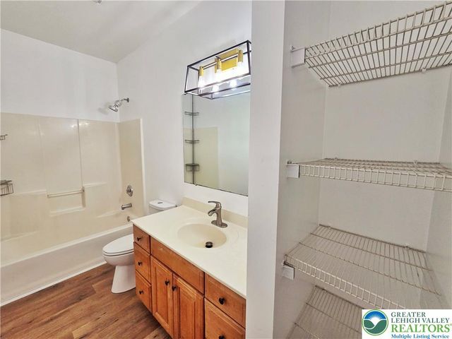 1166 Fullerton Avenue 2, Allentown City, PA 18102