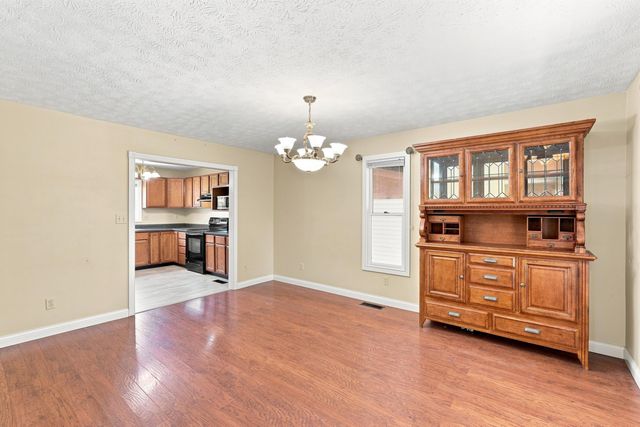 6025 Shar-Cal Road, Calvert City, KY 42029