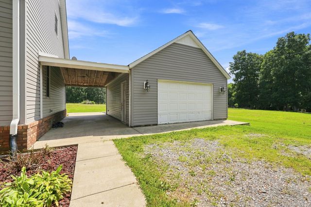 6025 Shar-Cal Road, Calvert City, KY 42029